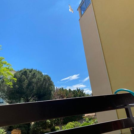 Studio Cabine,4 Personnes ,Renove,Au Calme,200 M De La Plage,Parking Prive Sete Luaran gambar