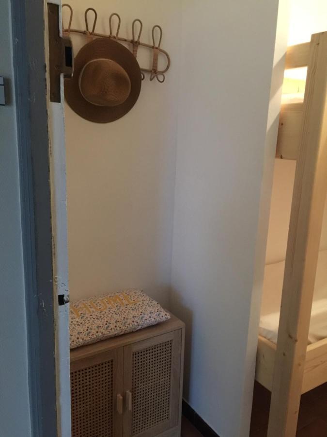 Studio Cabine,4 Personnes ,Renove,Au Calme,200 M De La Plage,Parking Prive Sete Luaran gambar